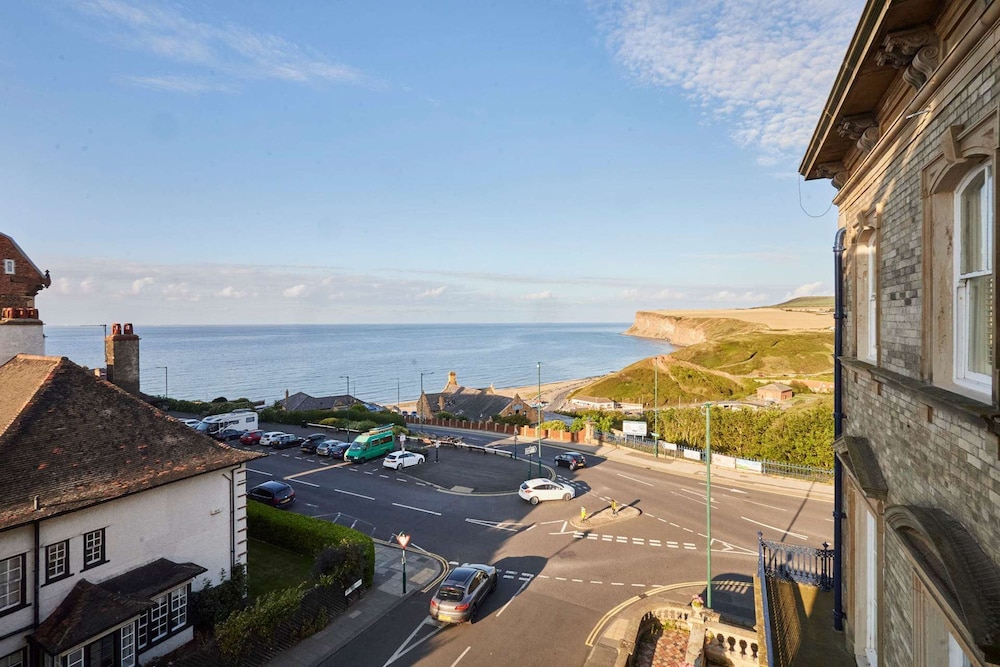 Host Stay 18 The Zetland