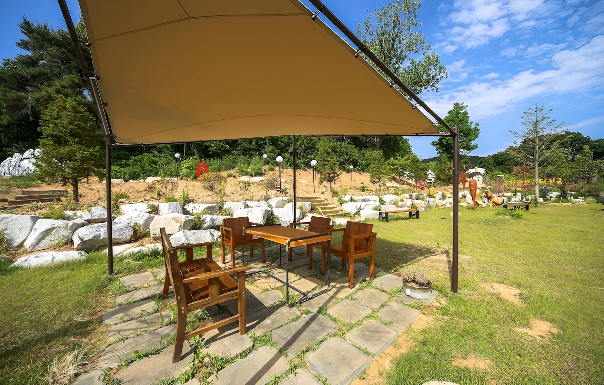 Cheongsong Gallery view 4