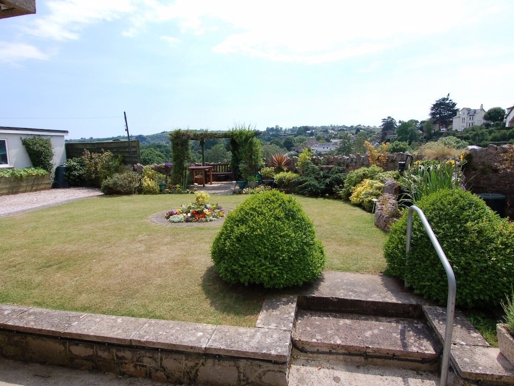 Garden View view 3
