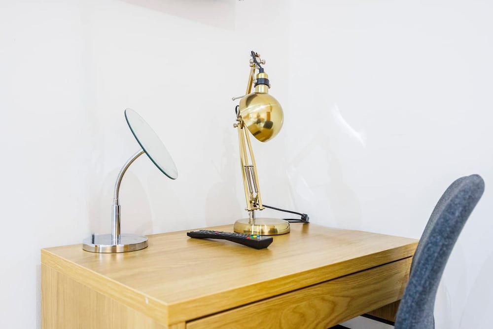 3 Bed 3 Bathroom Flat in Kensington A