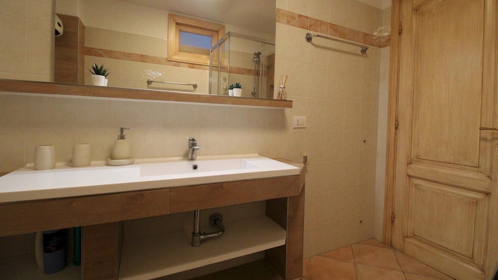 Welcomely - Villa Bouganville - Appartamento Asinara view 2