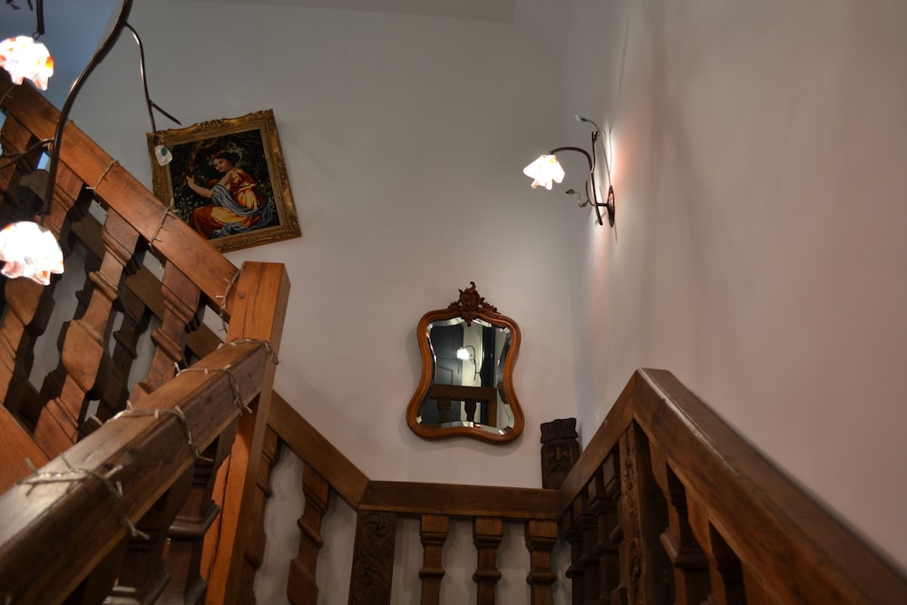 Photo 24