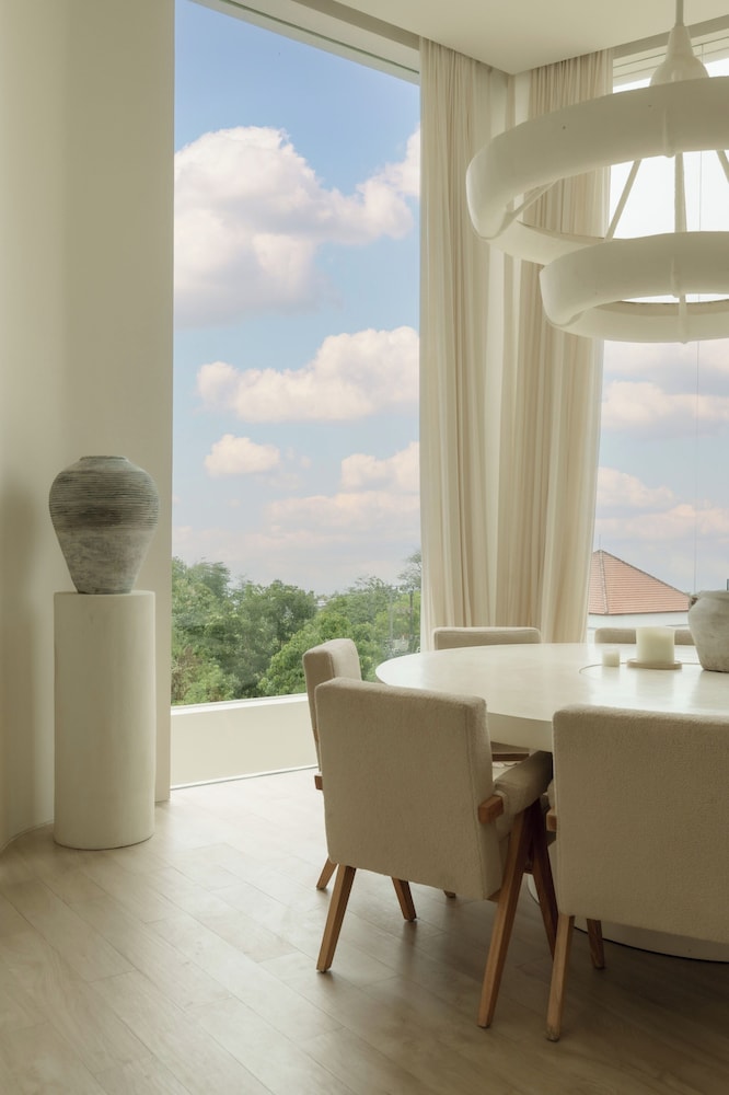 Lux Retreat 4BR Ocean Villa in Uluwatu