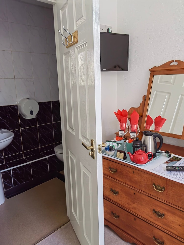 The Cardigan Bay Guest House