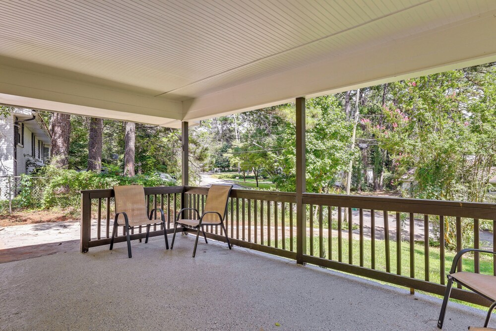 Modern Home w/ Yard Near ATL Attractions!