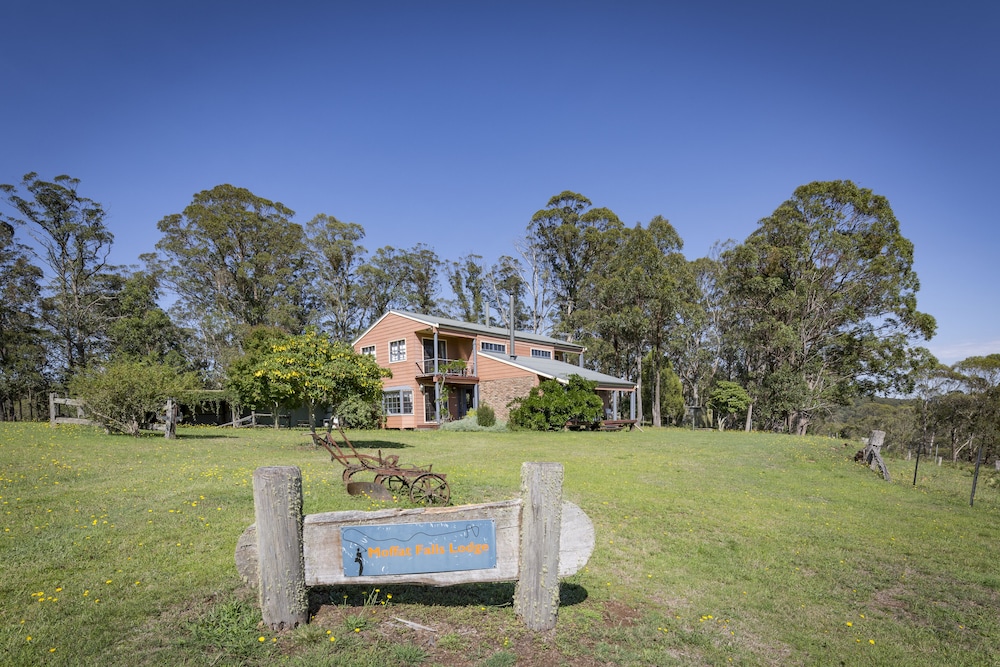 Moffat Falls Lodge