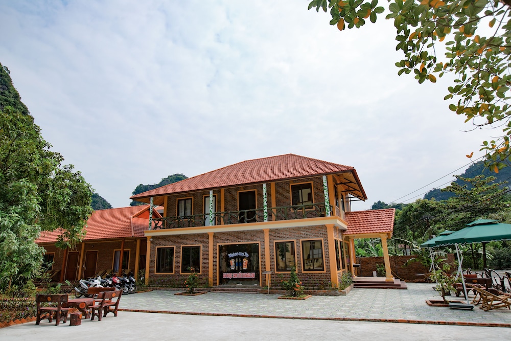 An Ngoc Tam Coc Bungalow view 2