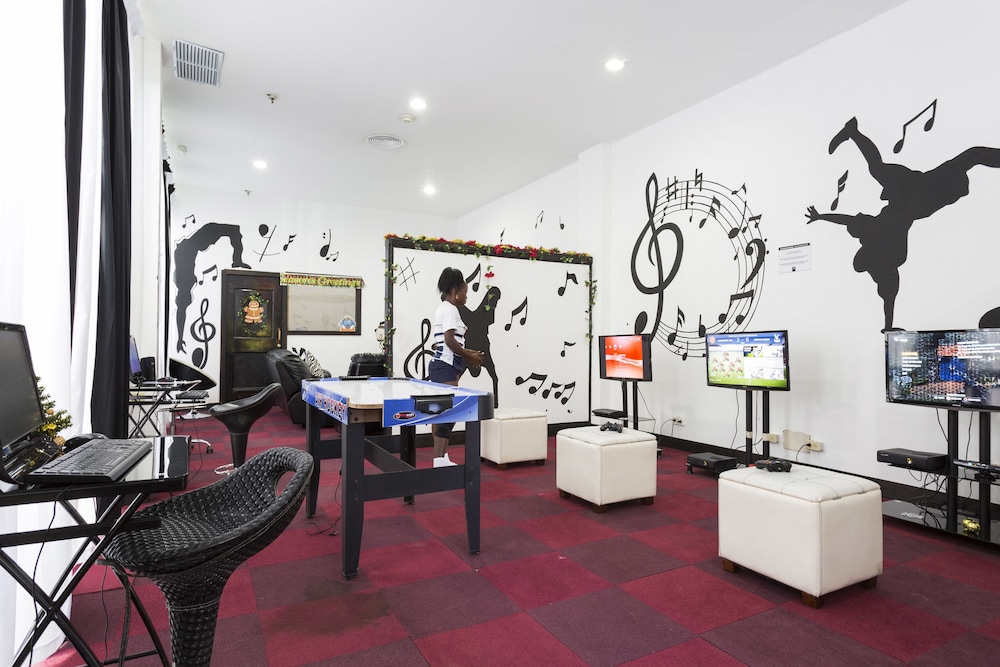 Grand Palladium Lady Hamilton Resort  Spa All Inclusive - Property Image 101