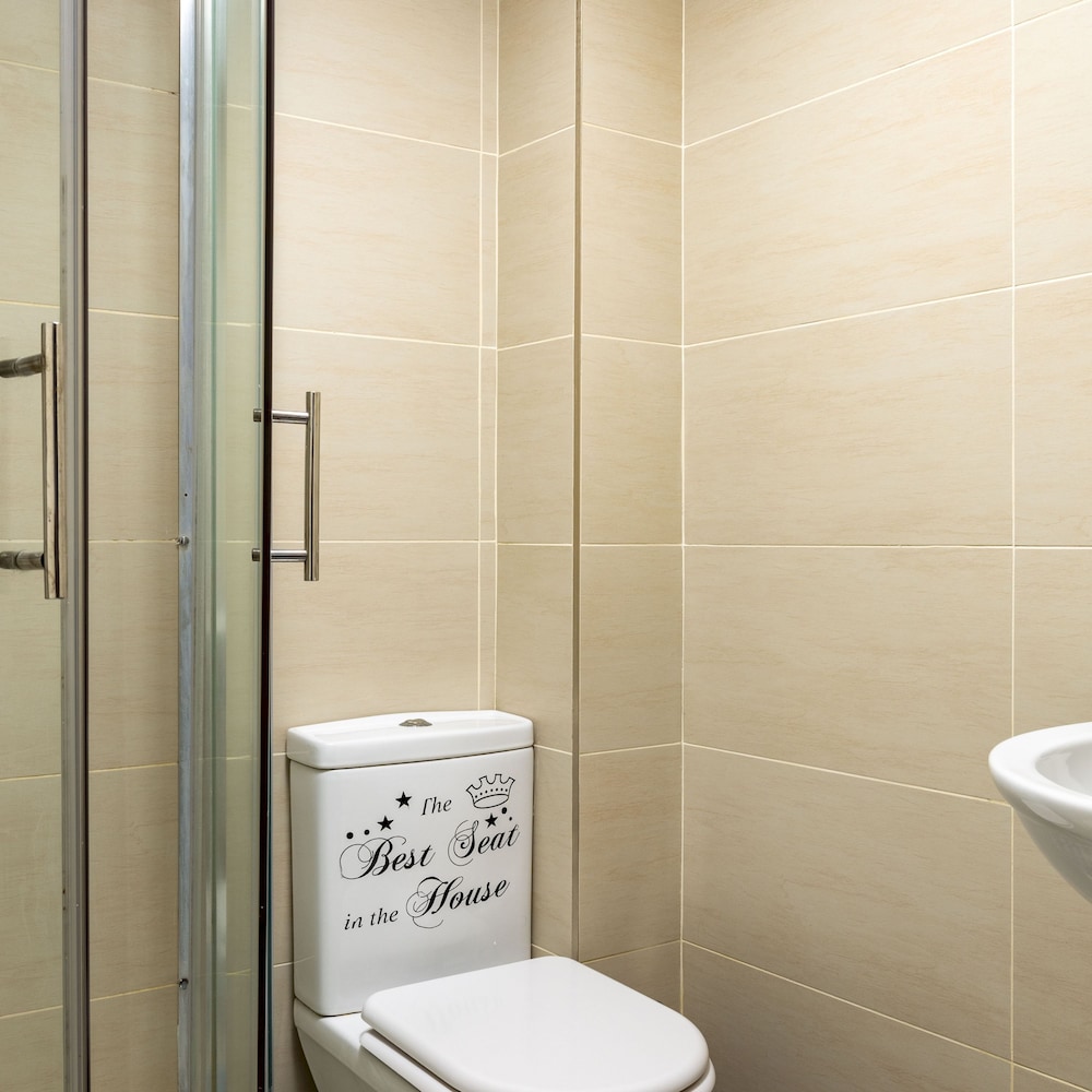 Cosy Studio in Earls Court Flat 17