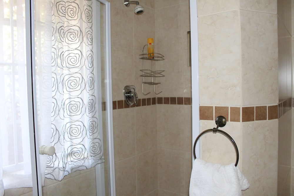 3Liebeloft Guest House