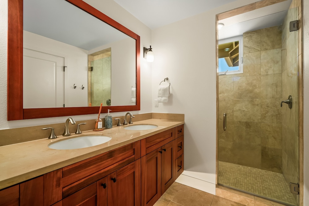 Kauai Pili Mai 15e 3 Bedroom Condo