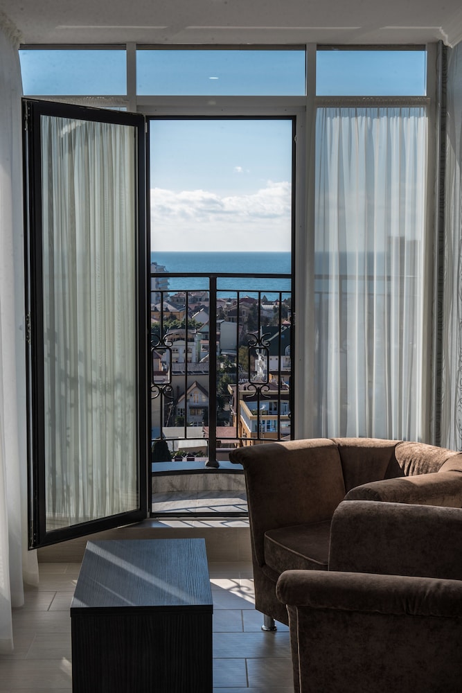 Atlant-City Apart Hotel