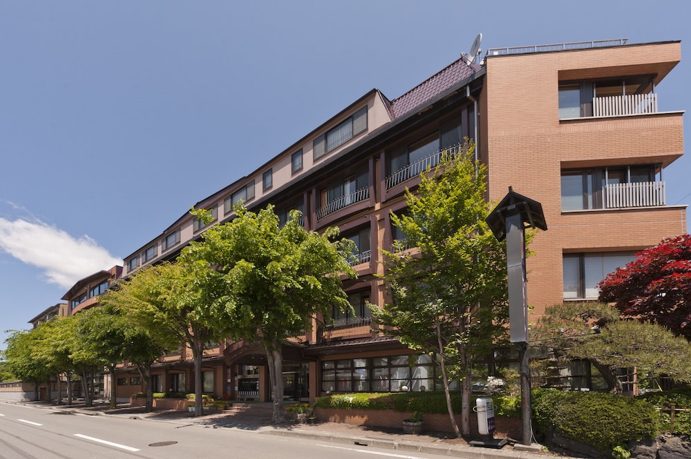 Ooike Hotel