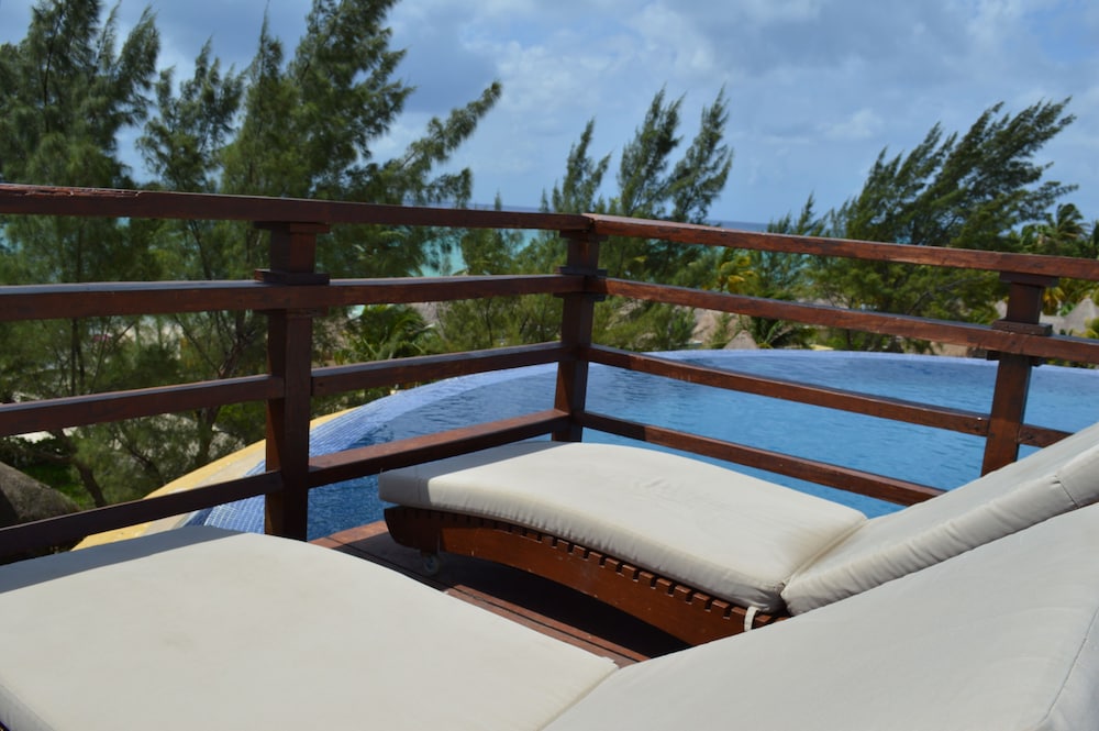 Pueblito Escondido 306 by Riviera Rentals