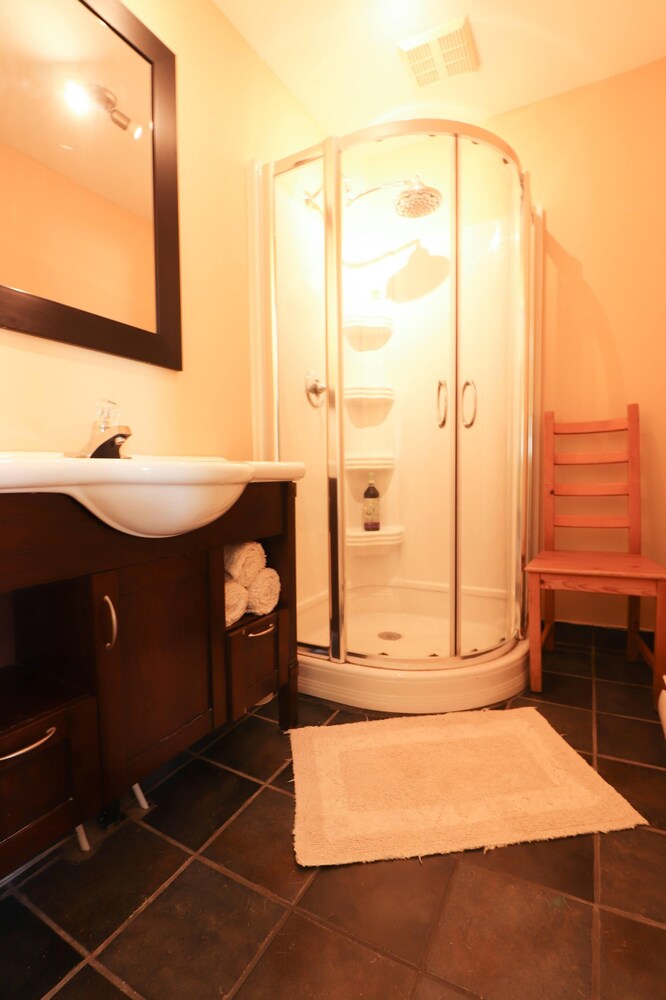 Auberge Le Sunshine - Café-bistro