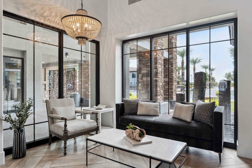 The Laurel Apartments in Chandler