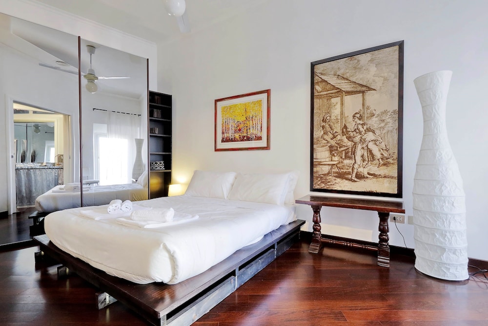 Clementina - WR Apartments
