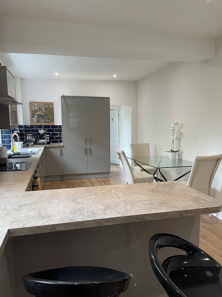 Golden Triangle Townhouse