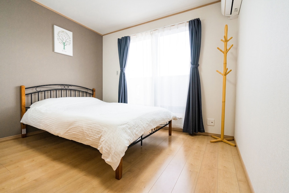 Karan Nijo South view 4