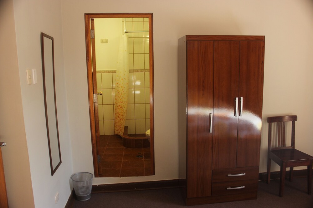 La Escala Guest House