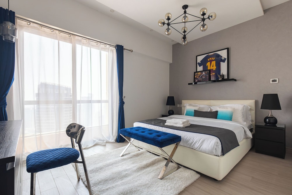 SIMPLY COMFORT Lux Penthouse 4BR Apartment with Iconic Marina Views