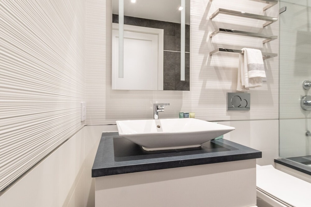 Hawthorn II by Rove Travel 3BR Apartment