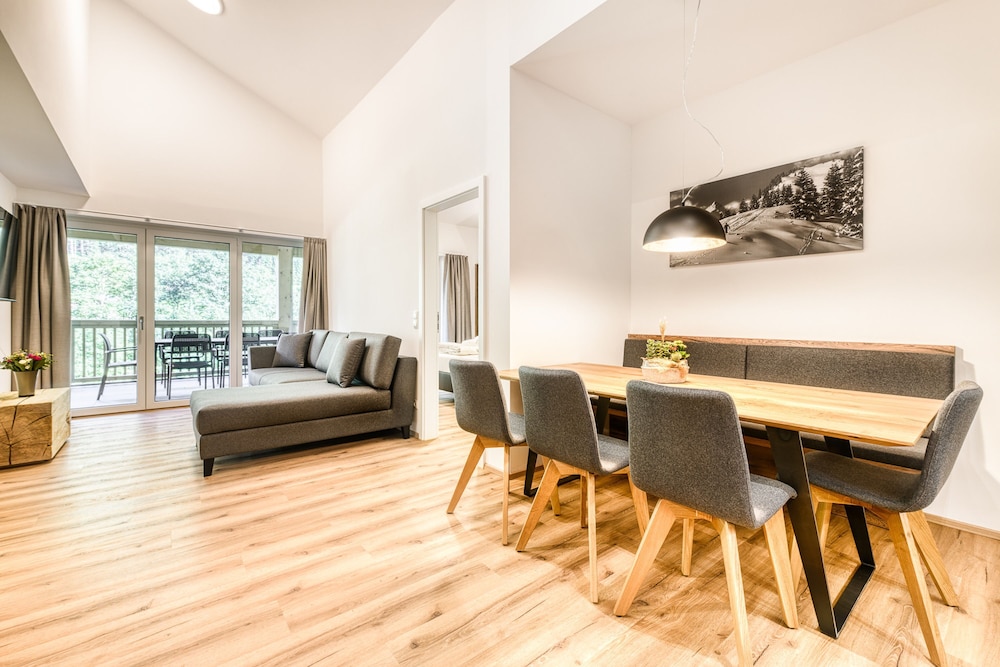 Brandnerhus Nr 25 - Balkon 4-zimmer Ferienwohnung