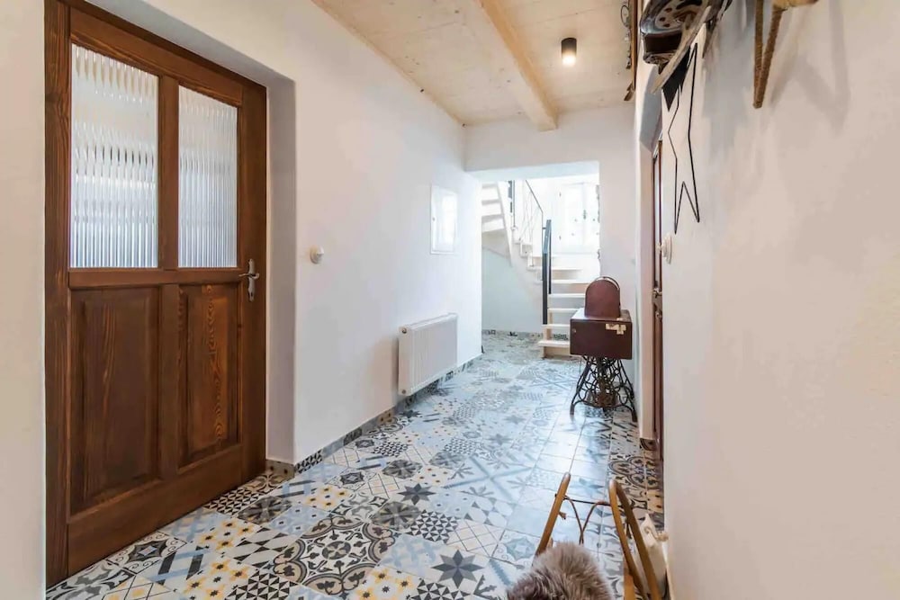 Lucany nad Nisou - Lla560