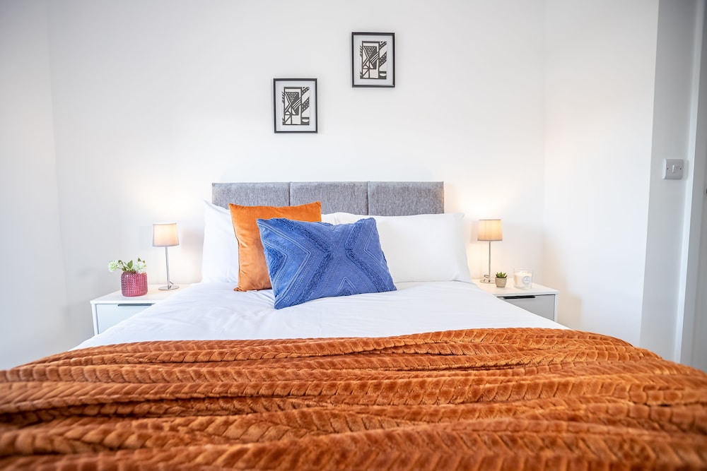 Great Central Apartments by Opulent view 4