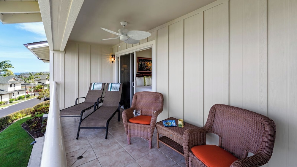 Updated Townhome Ocean View Private BBQ & Lanai - Vrkcv