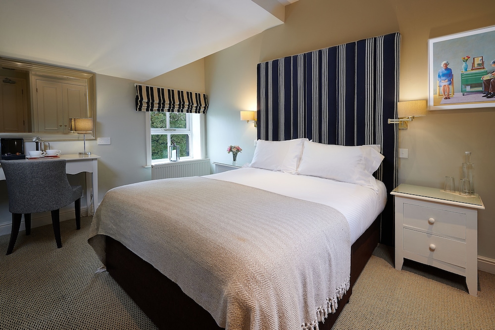 The Fell Hotel