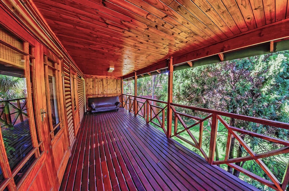 Amper Bo Guesthouse