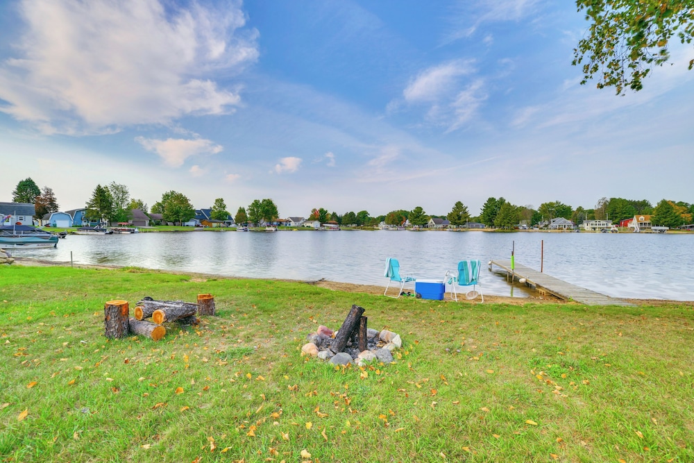 Lake City Vacations - Waterfront Lake City Home w/ Deck Boat Dock! - Property Image 3