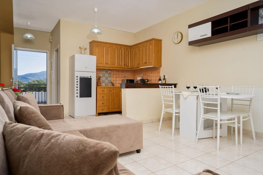 Zante Serenity Close to the Beach Airport Port view 4