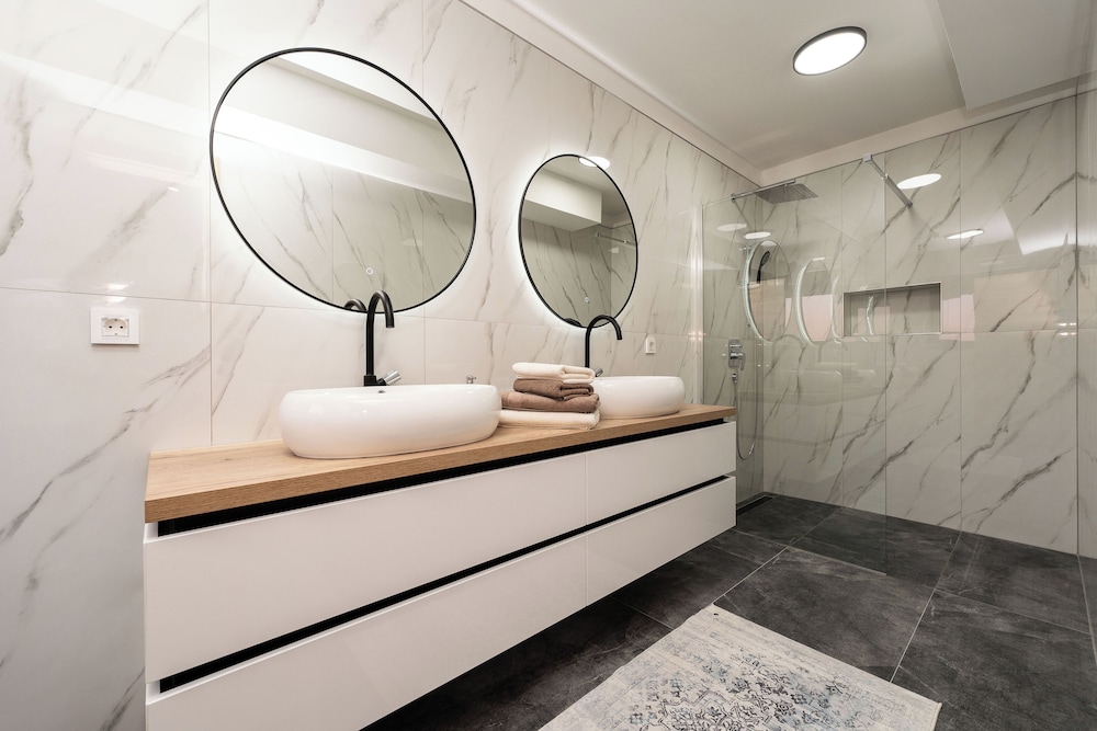 Penthouse Adela