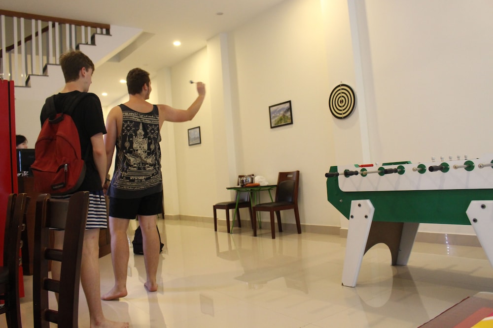 Glocal Beachside Hostel