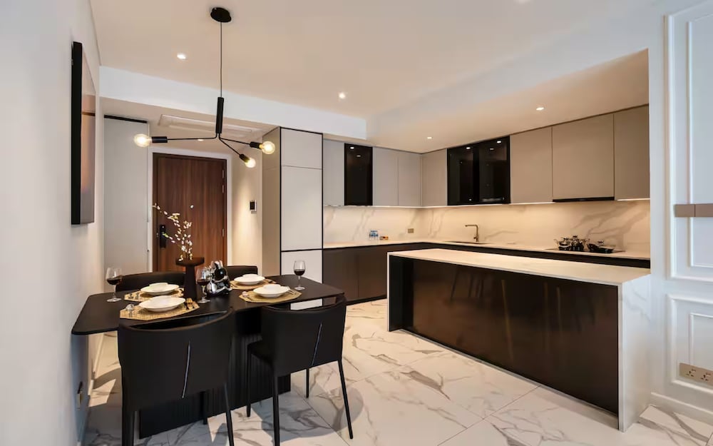 Sunny Lumiere Riverside Luxury Residence