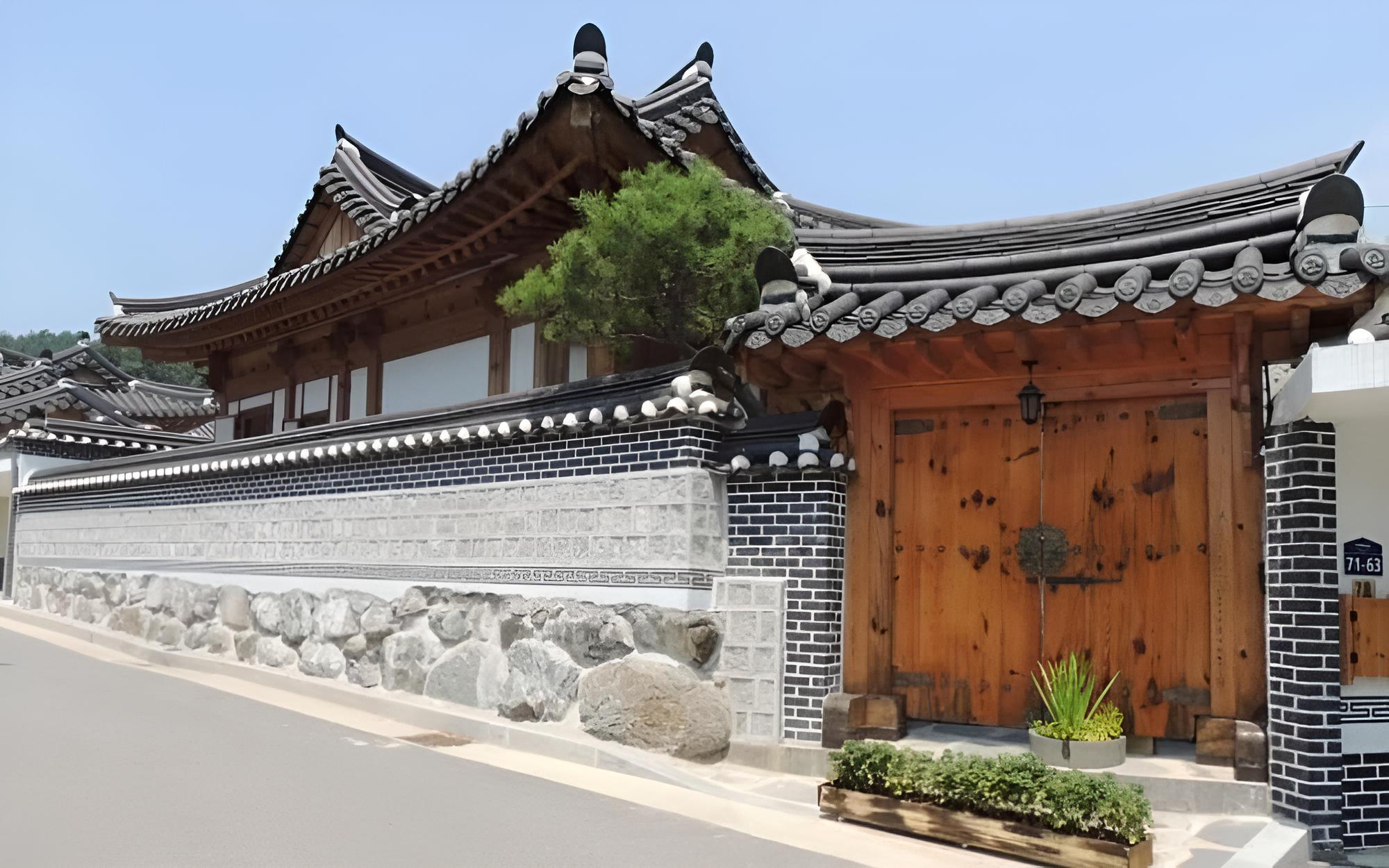 Cheongju Solhyang Hanok Pension view 3