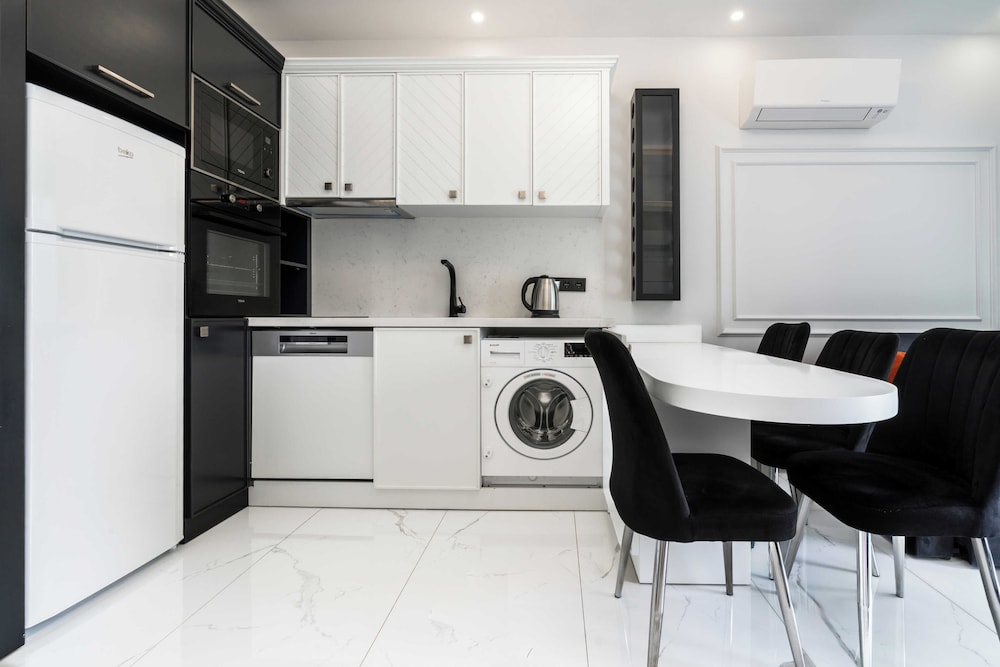 Edem Apartments