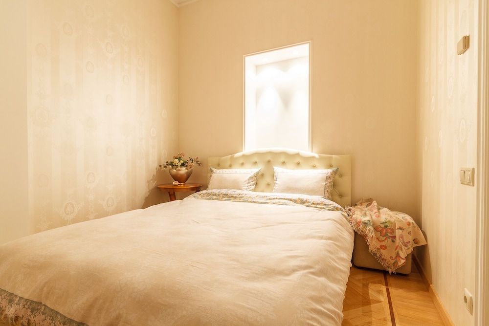 Charming Apartments near Hermitage