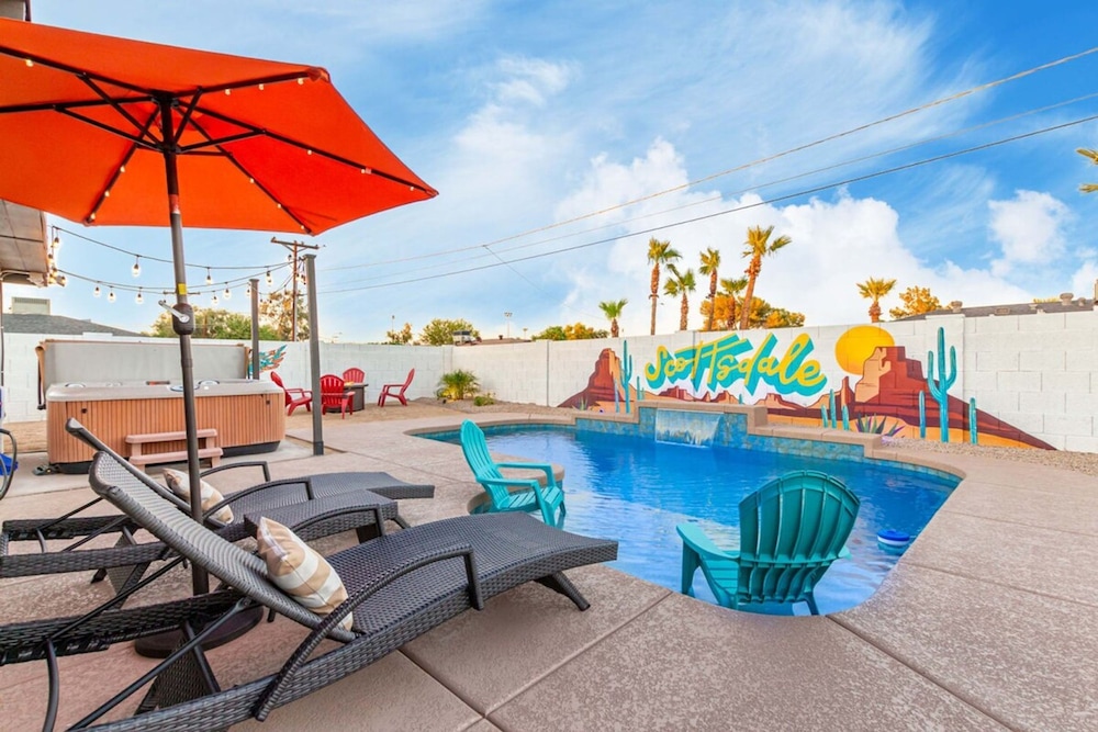 SW Modern Retreat 2 Masters Pool Hottub Firepit