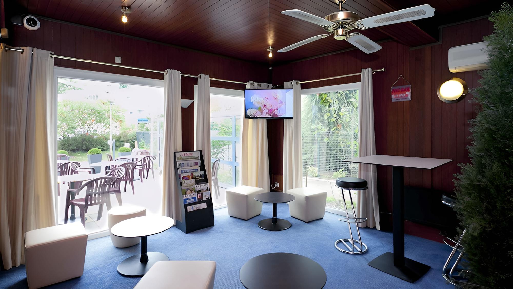 Bron Vacations - Brit Hotel Lyon Eurexpo - Property Image 18