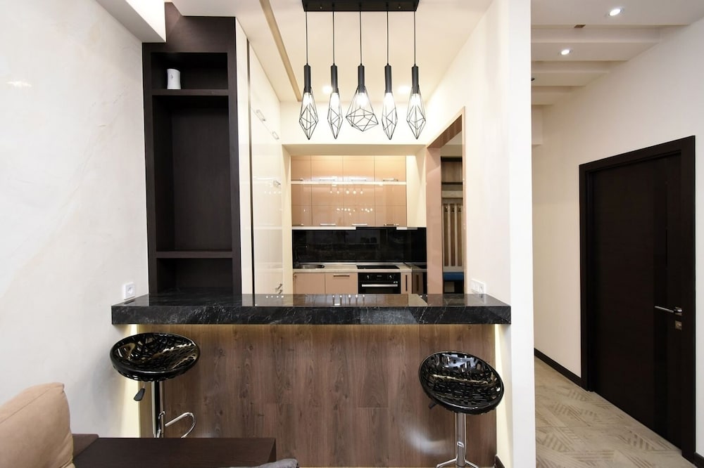 Luxury apartment on Tsitsernakaberd hgw