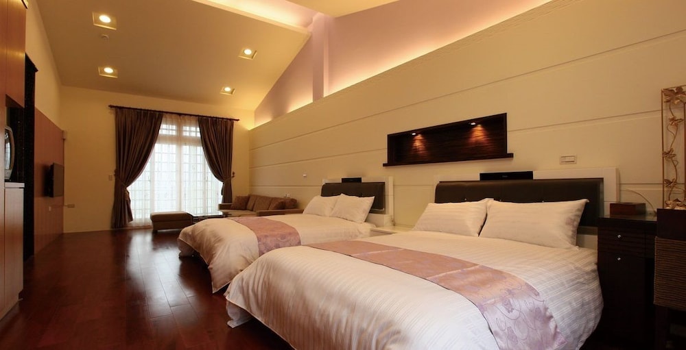 DeepDitch B&B