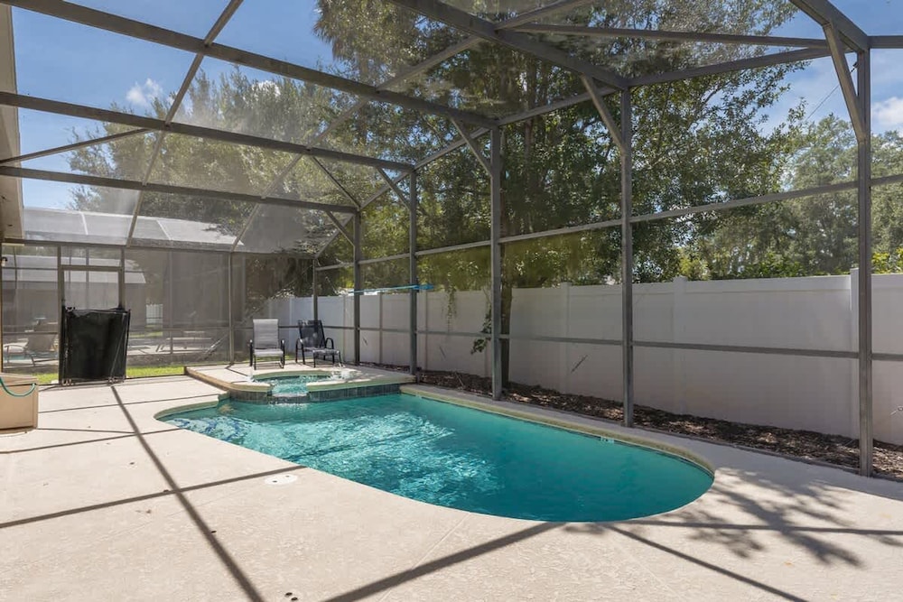 Game Room Plus Private Pool 4BR Disney Area