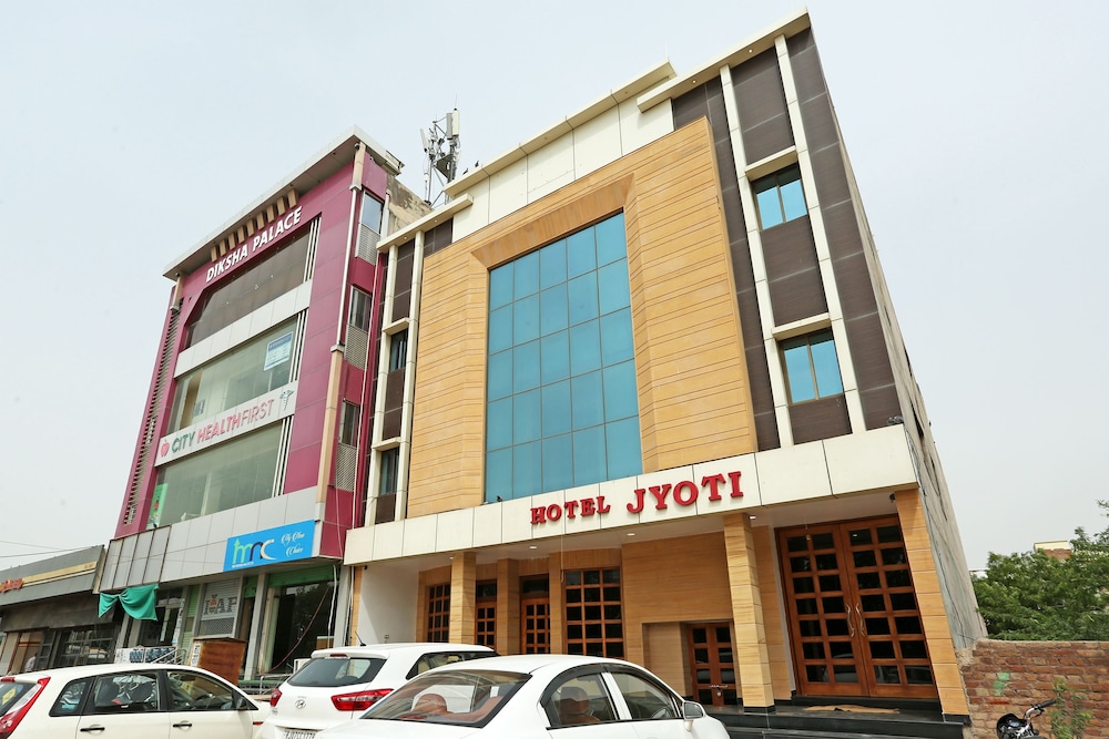Bikaner Vacations - OYO 16646 Hotel Jyoti - Property Image 1