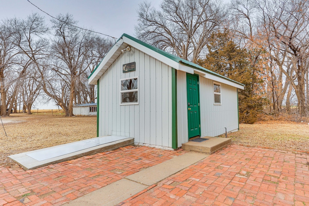Comanche County Home Near Hunting & Fishing! view 2