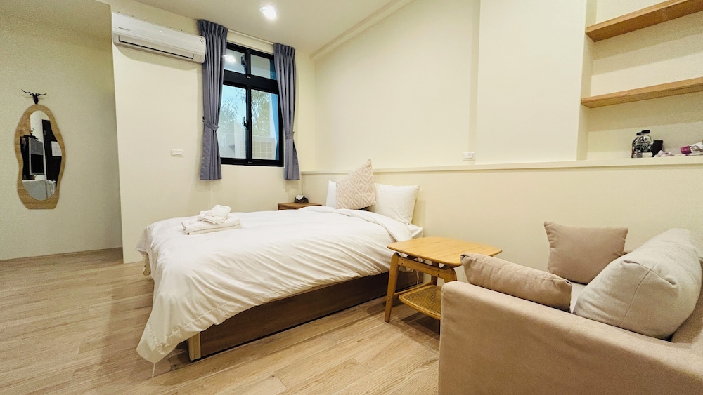 Colorful Guesthouse view 5