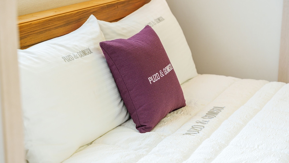 Geoje Peugeot Gomsol Petfriendly Pension