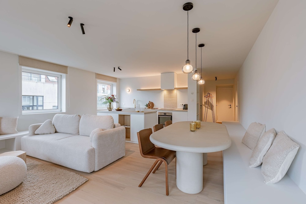 BE KNK Eliz 102-4a in Knokke-heist